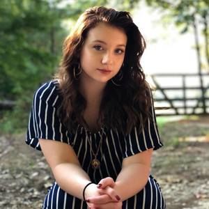 Meet your Posher, Shelby